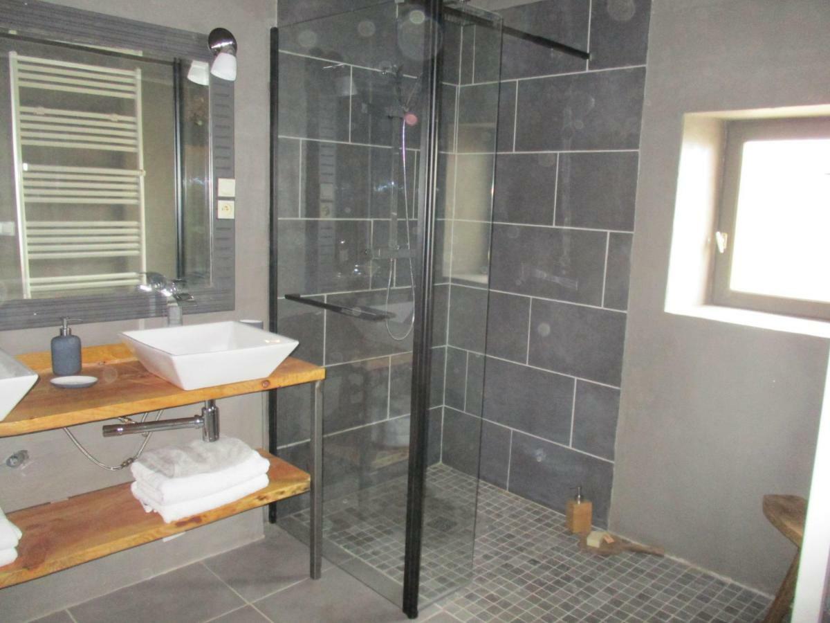 La Grange Aux Hirondelles Bed & Breakfast Sancoins Dış mekan fotoğraf