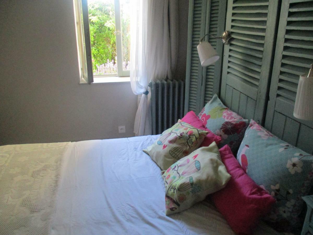 La Grange Aux Hirondelles Bed & Breakfast Sancoins Dış mekan fotoğraf