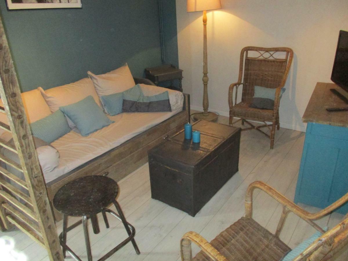 La Grange Aux Hirondelles Bed & Breakfast Sancoins Dış mekan fotoğraf