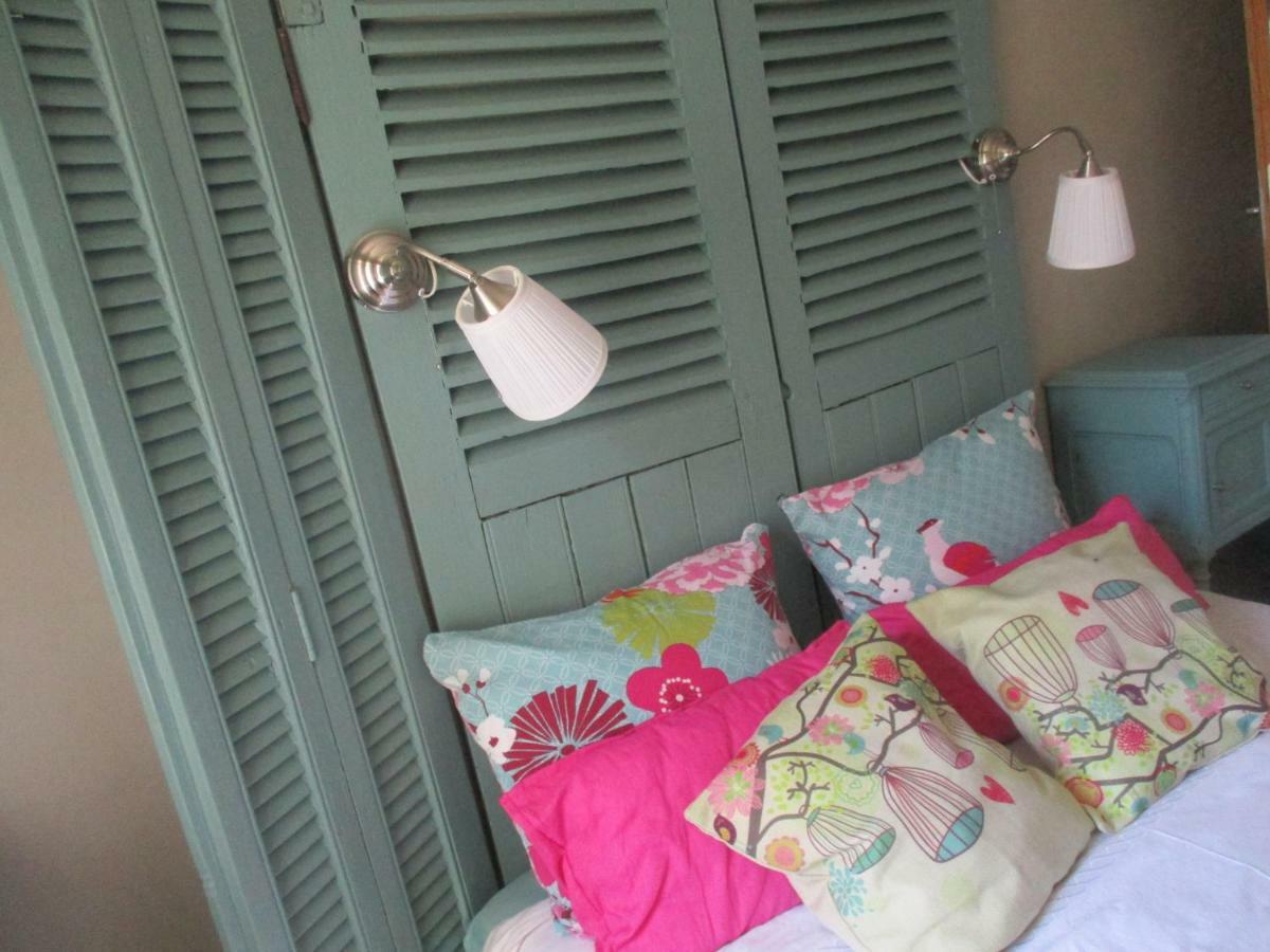 La Grange Aux Hirondelles Bed & Breakfast Sancoins Dış mekan fotoğraf