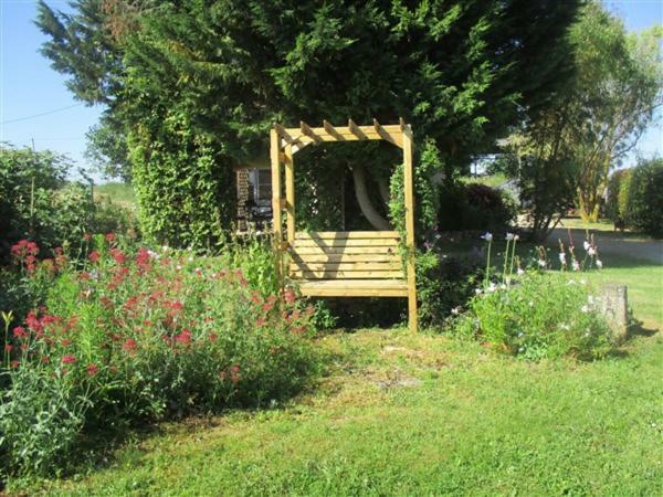 La Grange Aux Hirondelles Bed & Breakfast Sancoins Dış mekan fotoğraf