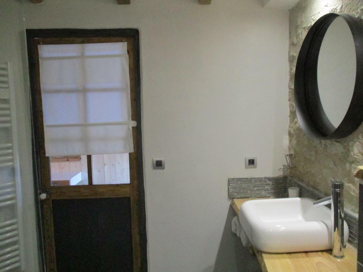 La Grange Aux Hirondelles Bed & Breakfast Sancoins Dış mekan fotoğraf